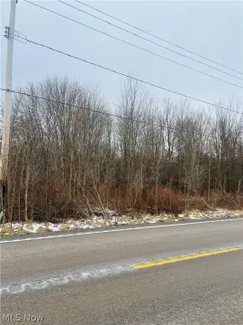 Orwell Buildable Lot with Acreage