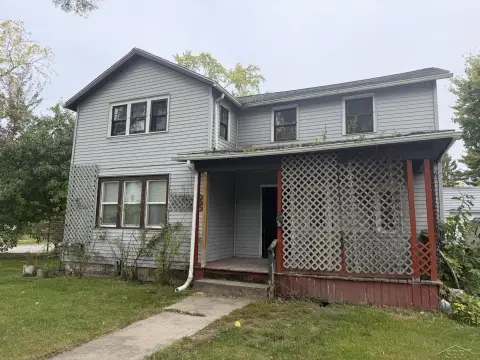2-Unit Duplex with Updated Furnace