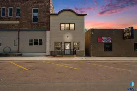 Garretson Mixed-Use Investment Property