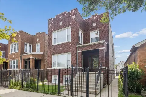 All-Brick 2-Flat with Garden Unit