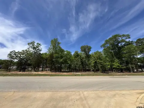 Legacy Bend Estate Lot