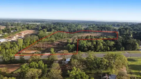 Commercial Land with Dual Frontage
