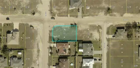 Corner Lot in Cape Coral