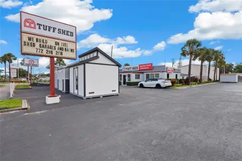 Fort Pierce Retail Investment Opportunity