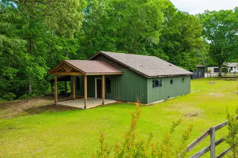 Unfinished Barndominium on Hunting Land