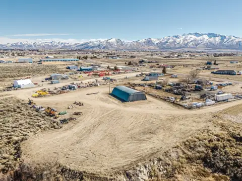 Spring Creek Warehouse Space Available