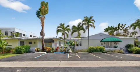 Assisted Living Corner Exposure Facility