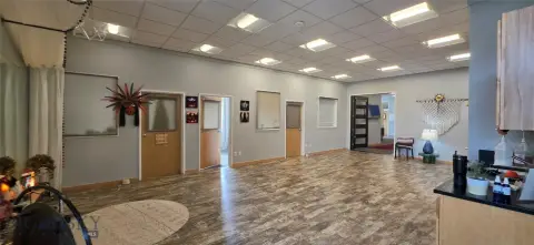 Spa & Wellness Suite with Studio