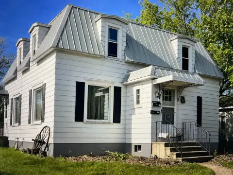 Updated Duplex with Garage