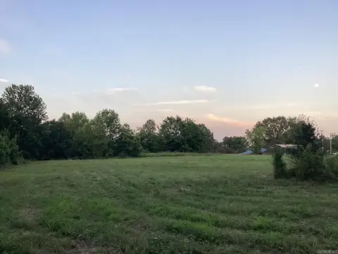 Land Parcel with Mobile Homes