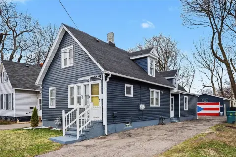 Rochester Duplex: Move-In Ready