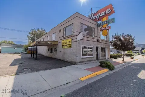 Two-Story Live-Work Property
