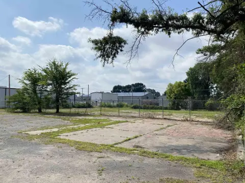 C-4 Zoned Commercial Lot
