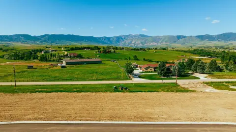 Residential Lot with Mountain Views