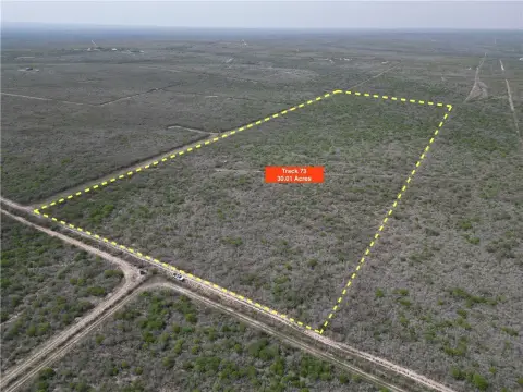 30-Acre Ranch in Benavides, TX