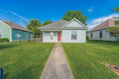 Duplex with Off-Street Parking