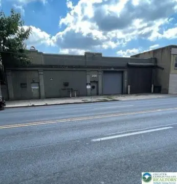 Allentown Industrial Warehouse with Vacant Lot