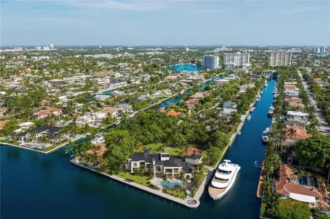 Las Olas Isles Trophy Lot