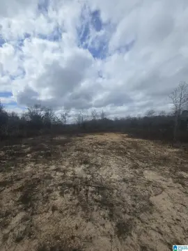 Unrestricted Hunting and Recreation Land