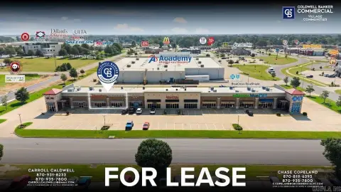 Shopping Center Suite with Open Layout