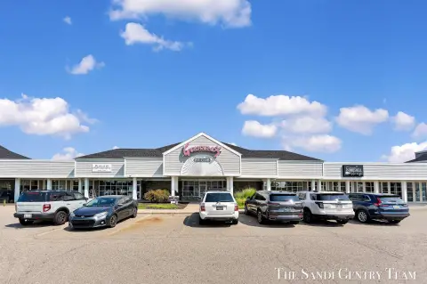 Versatile Commercial Space in Holland