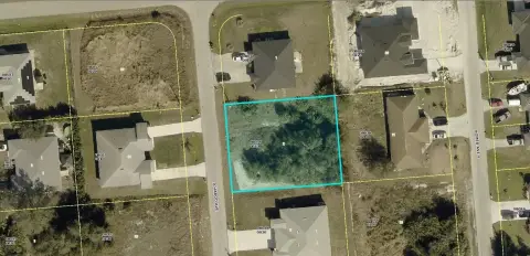 Vacant Lot in Lehigh Acres