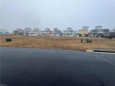 Coastal Retreat Land in Cape Charles