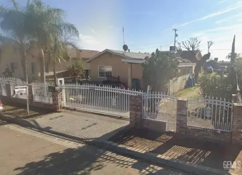 Lamont Duplex: Investment Opportunity