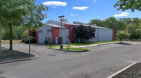 Clear-Span Flex Space