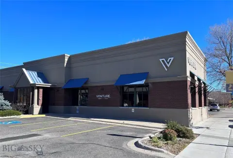 Office Building with Private Parking