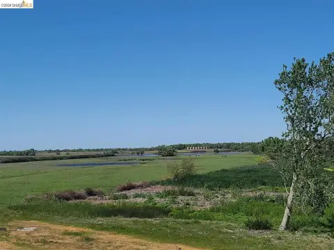 Waterfront Hunting Land