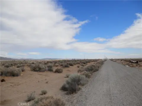 5 Acres in Rosamond, CA
