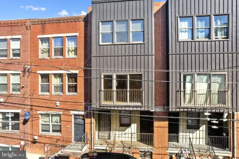 North Philadelphia Duplex Near Temple