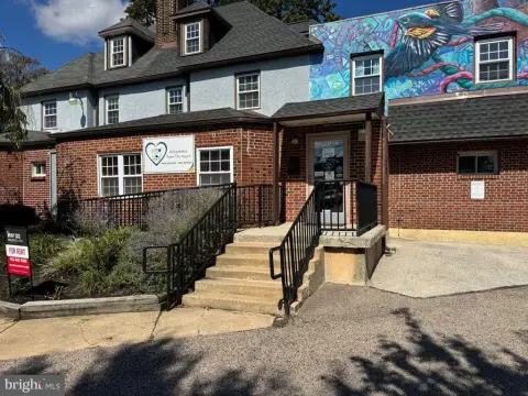 Wynnewood Office Suite for Lease