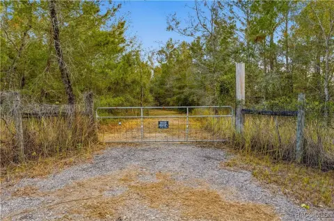 Five Fenced Acres in Brooksville