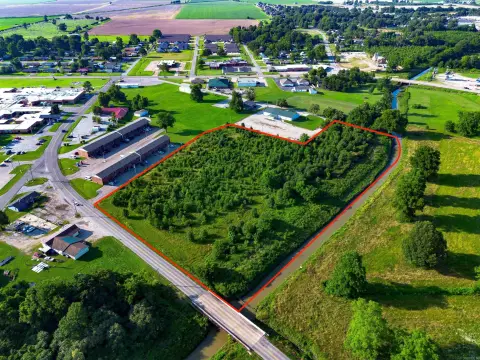 Commercial Land Near Medical Services