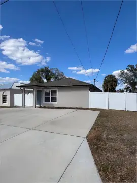 New Duplex in Lake Alfred