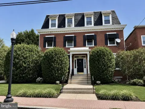 Second-Floor Two-Bedroom Apartment