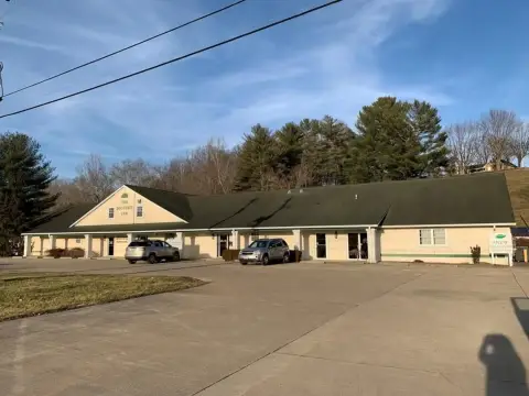 Wheelersburg Commercial Building with Rentals