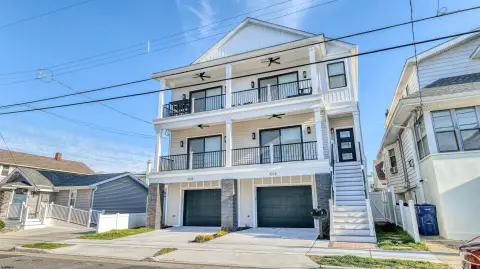 Top-Floor Bay View Condominium