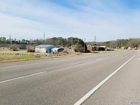 Gadsden Commercial Property with Visibility