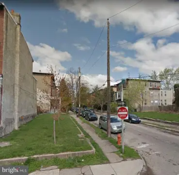 Philadelphia Corner Lot Near Wayne