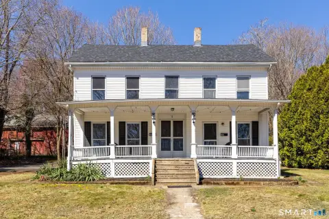 Refreshed Duplex in Stafford, CT