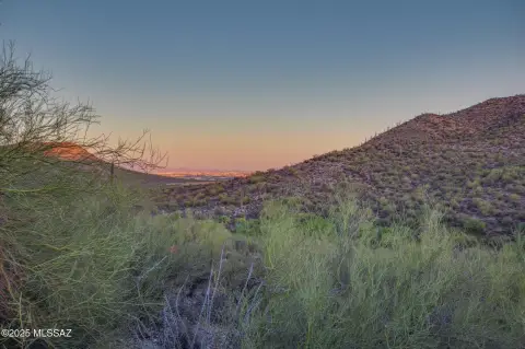 Tucson Land with Mountain Views