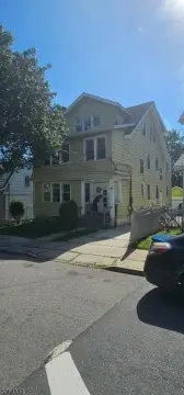 Irvington Triplex: Three-Story Multi-Family