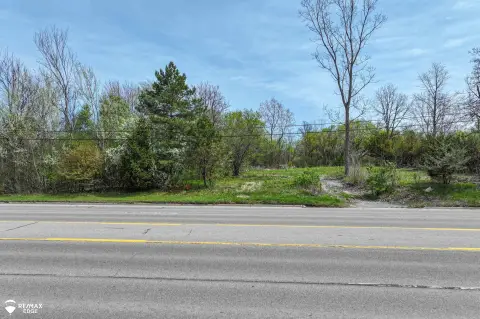 Commercial Land on Center Road