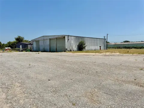 Warehouse with Office Space