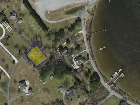 Residential Land in Harborton, VA