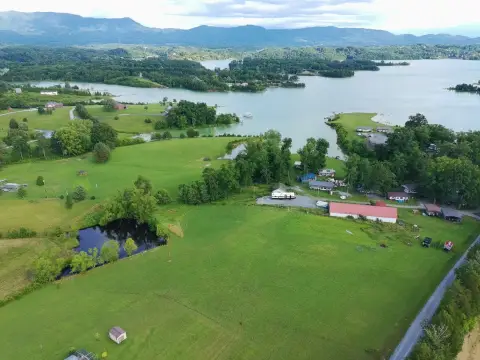 Land with Douglas Lake Access