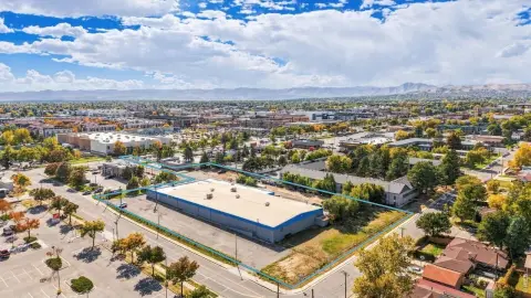 Commercial Land with Freestanding Building
